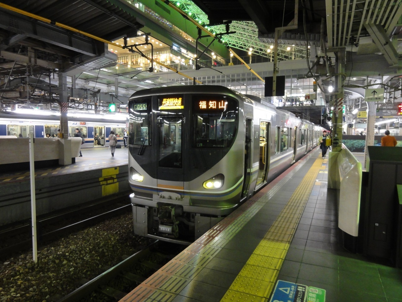 225系6000番台運用開始: UZ's View